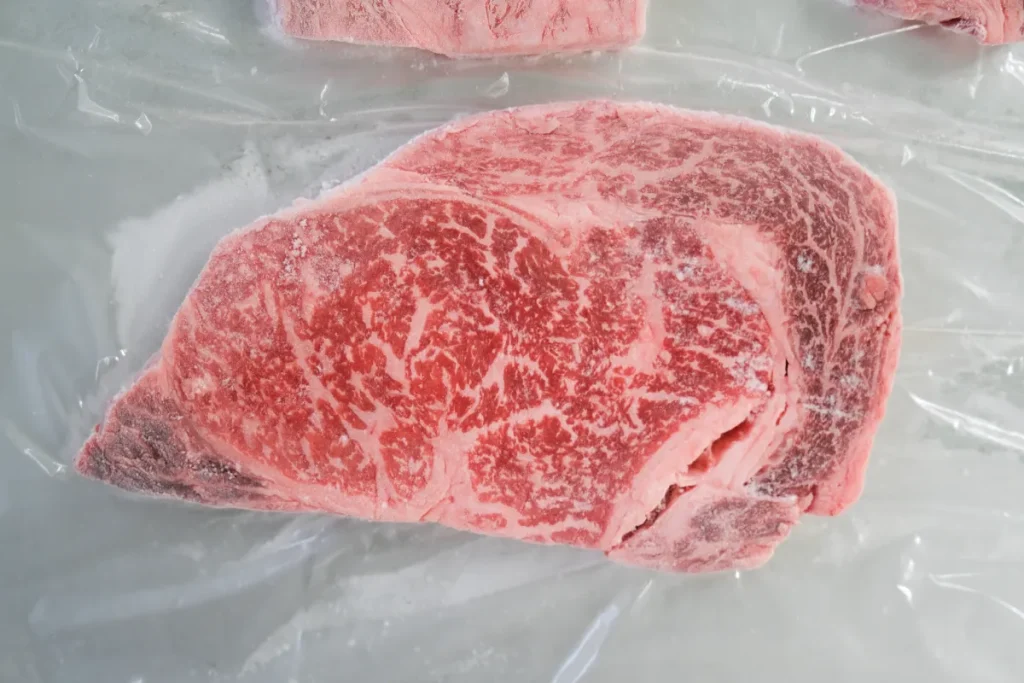 急速冷凍された牛肉の断面(氷結晶が小さい状態)