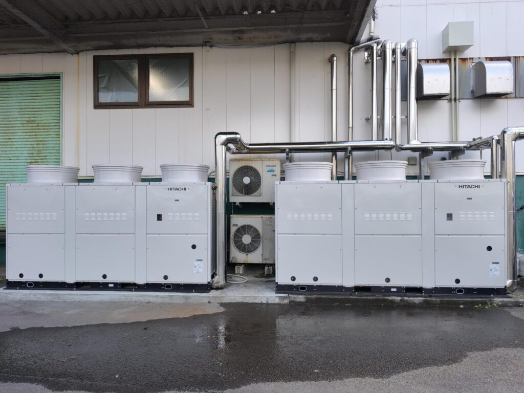 急速冷凍機の室外機の外観