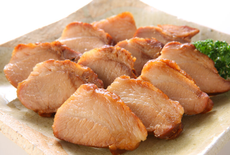 チャーシューの急速冷凍｜とろける食感と秘伝のタレの風味を保つ技術