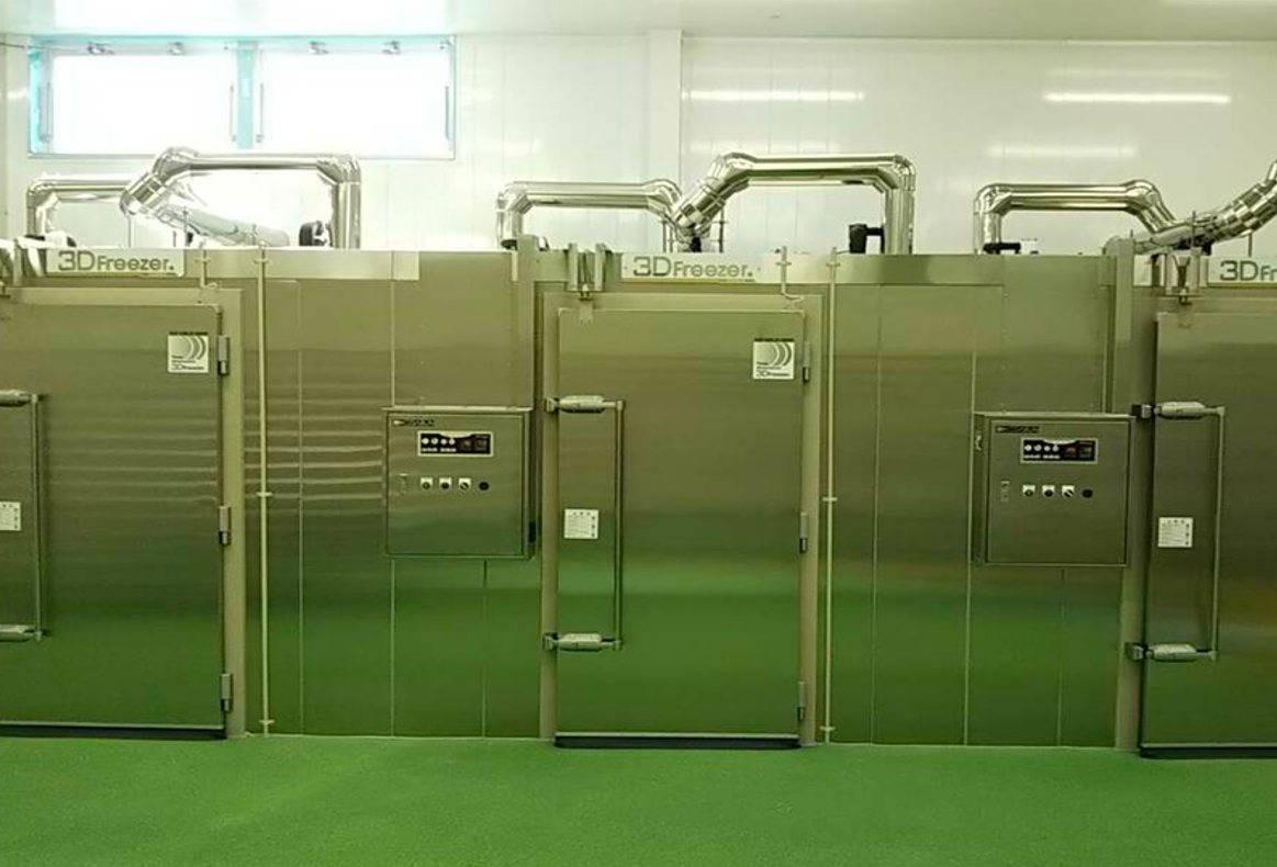 オーダーメイド製作例: 3室連結・個別制御のラックイン型